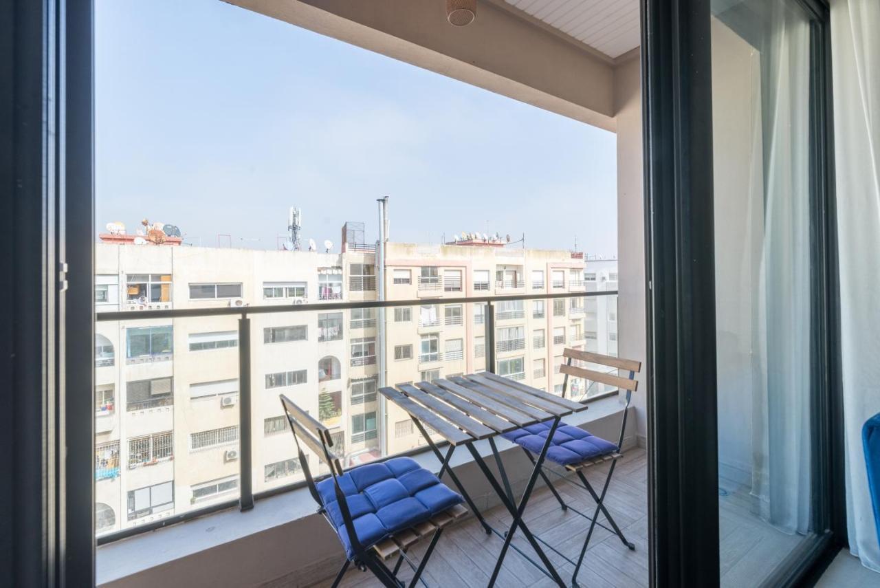 Spectacular 2 Bedrooms In The Heart Of
